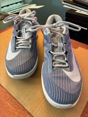 Nike Indigo and White Vapor Pro Court Tennis Sneakers